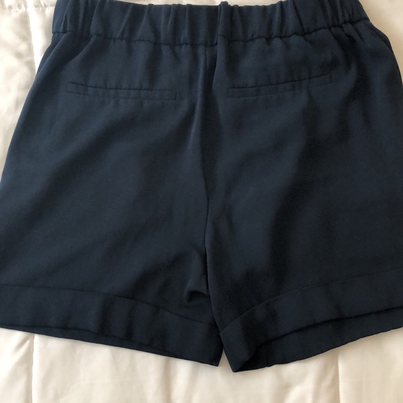 MNG Pleated Front Shorts - Picture 3 of 3